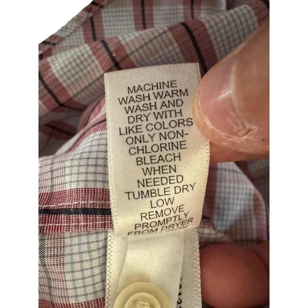 Banana Republic Shirt Mens Medium Red White Blue Plaid Non-Iron Classic Fit Long